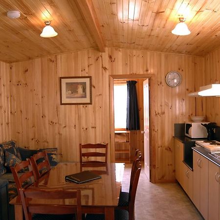 Captain Cook Holiday Park Adventure Bay Kamer foto