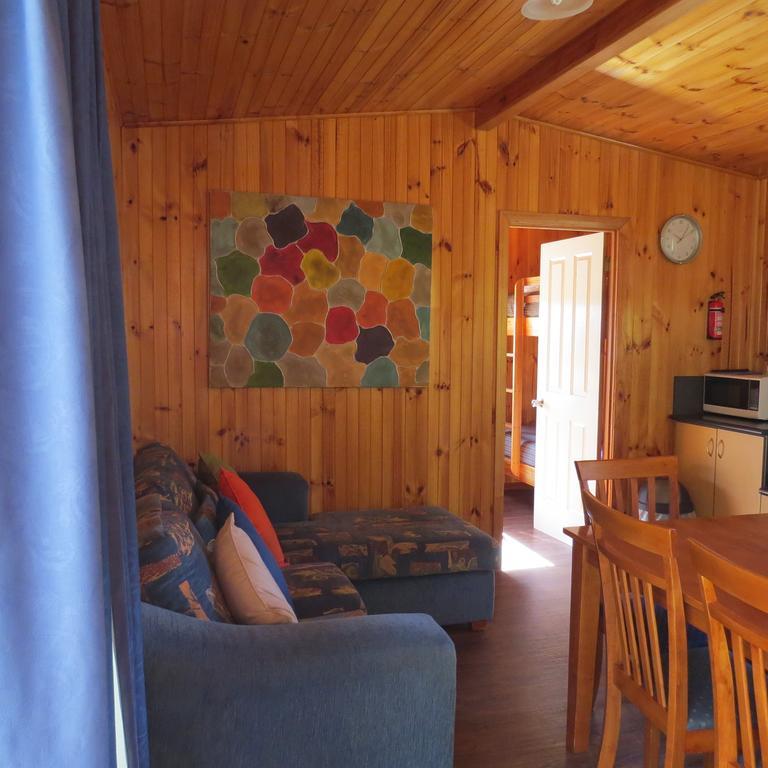 Captain Cook Holiday Park Adventure Bay Kamer foto